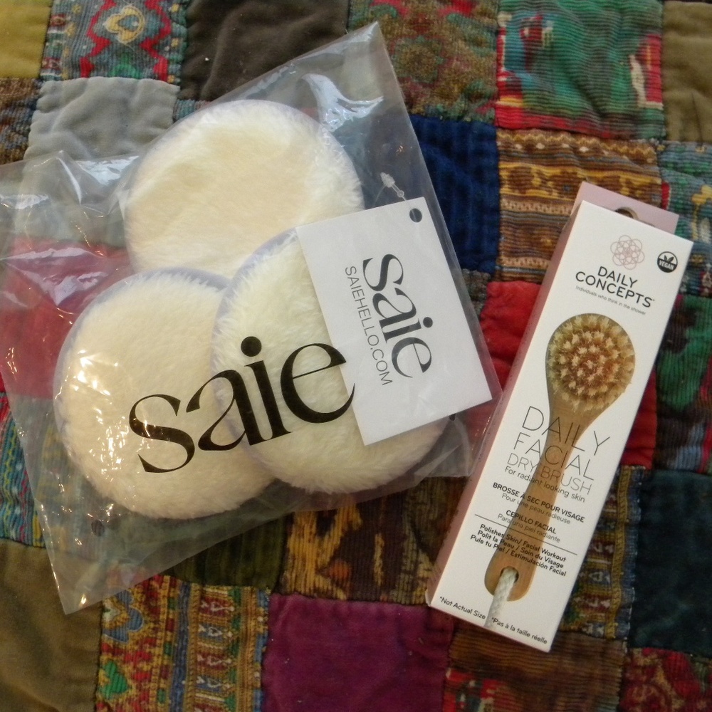 NIB Facial Beauty Bundle Saie/Daily Concepts